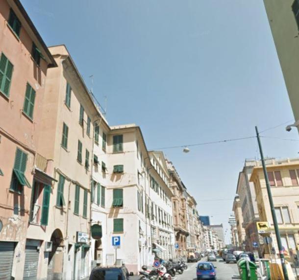 Stanza D'artista * Genua